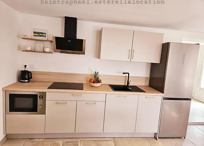 Saint-raphaël Esterella Location Rez-de-jardin