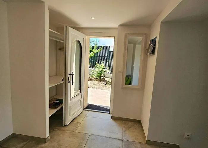 Apartamento Saint-raphaël Esterella Location Rez-de-jardin *