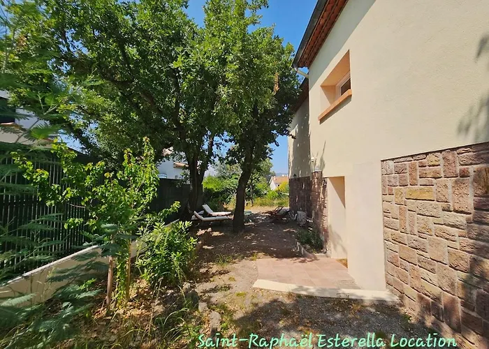 Saint-raphaël Esterella Location Rez-de-jardin Saint-Raphaël